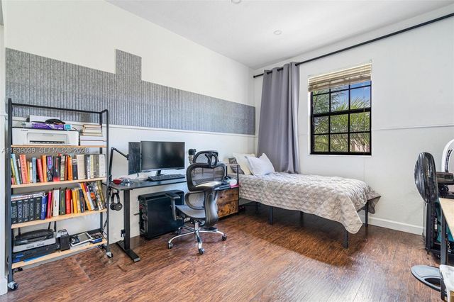 343 NE 37th Ter 343, Homestead, FL 33033