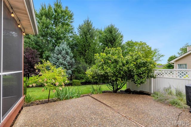 2700 Sunny Meadows Drive, St Charles, MO 63303