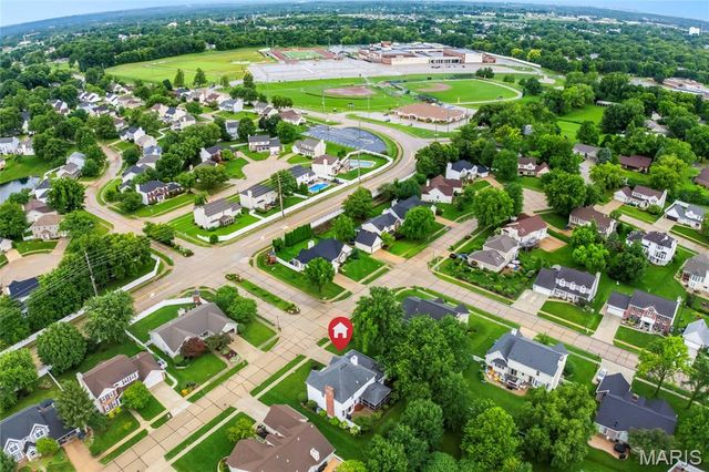 2700 Sunny Meadows Drive, St Charles, MO 63303