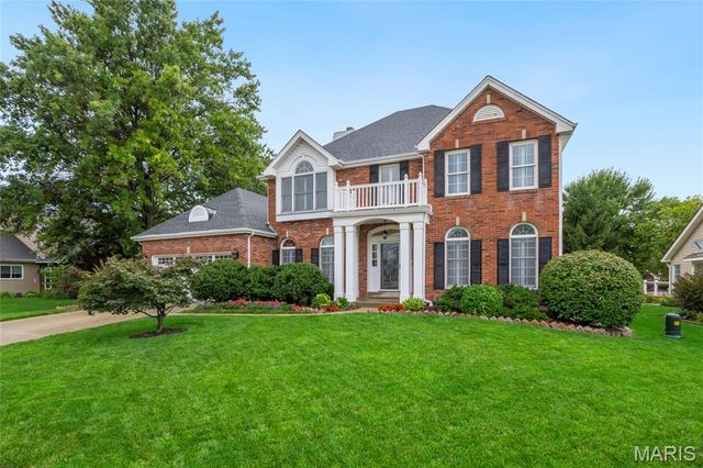 2700 Sunny Meadows Drive, St Charles, MO 63303