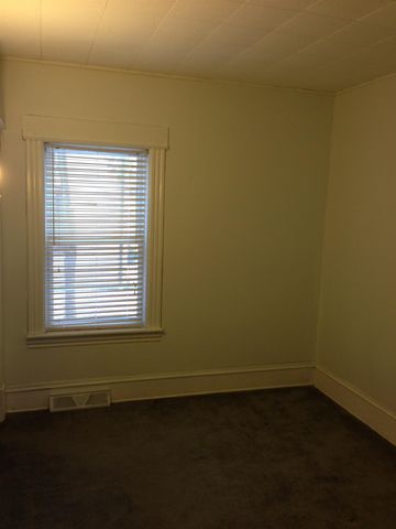 73-75 North Champlain Street, Burlington, VT 05401