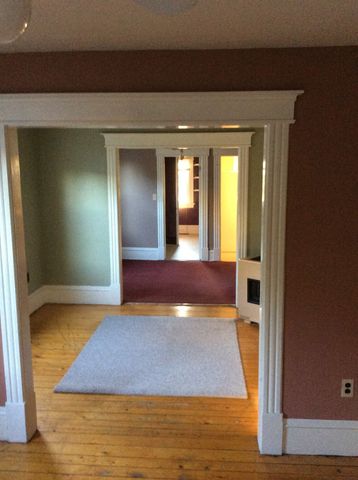73-75 North Champlain Street, Burlington, VT 05401