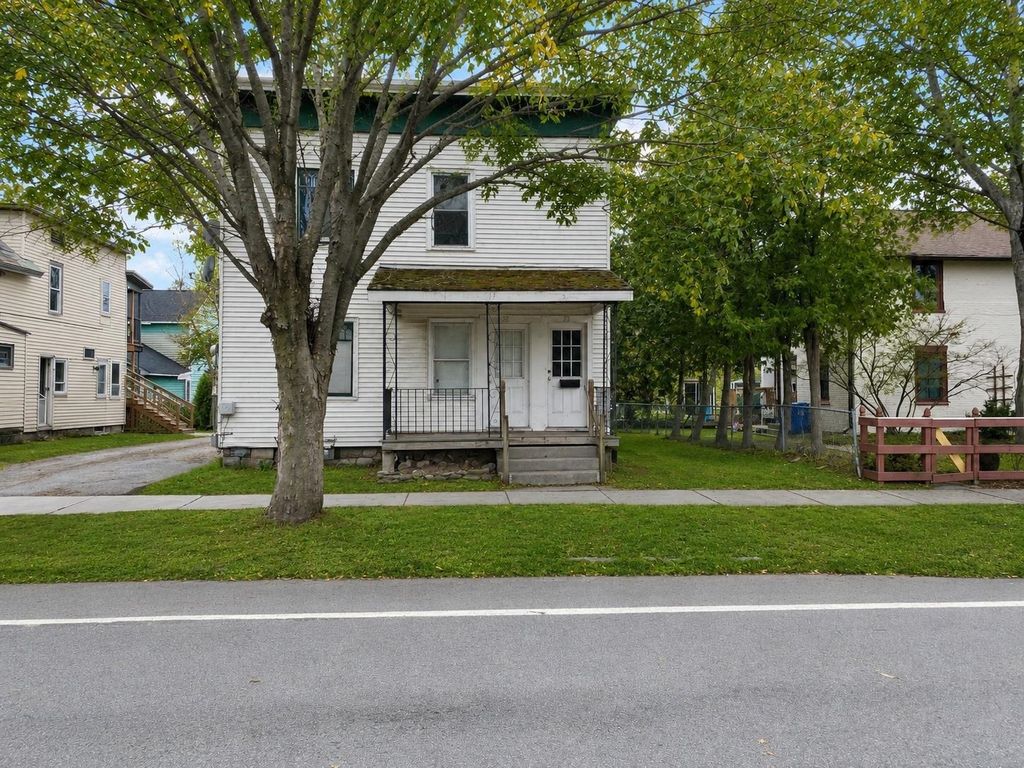 73-75 North Champlain Street, Burlington, VT 05401