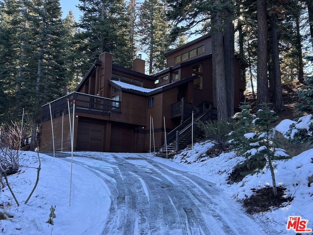 11504 Skislope Way, Truckee, CA 96161
