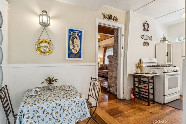27048 State Highway 189, Blue Jay, CA 92317