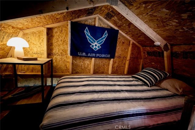 27048 State Highway 189, Blue Jay, CA 92317