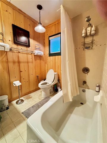 27048 State Highway 189, Blue Jay, CA 92317