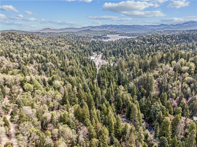 27048 State Highway 189, Blue Jay, CA 92317