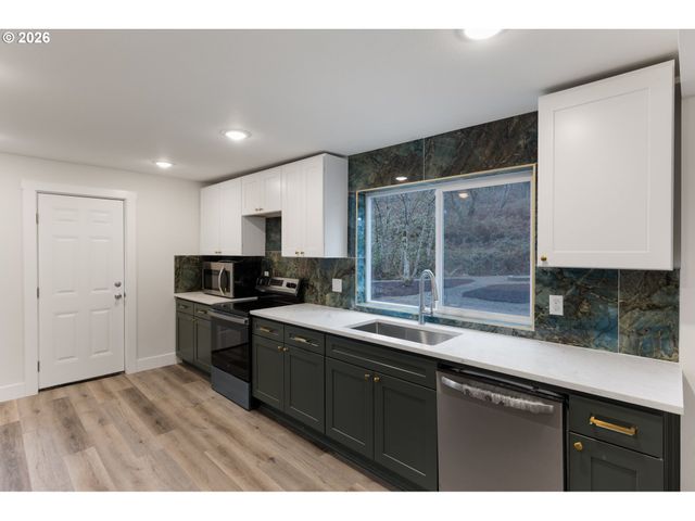 9600 Ne SPURREL Rd, Woodland, WA 98674