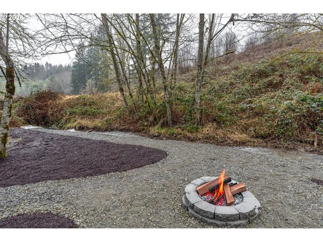 9600 Ne SPURREL Rd, Woodland, WA 98674