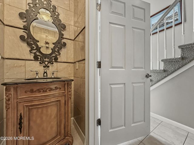 7 Abes Way, Jackson, NJ 08527