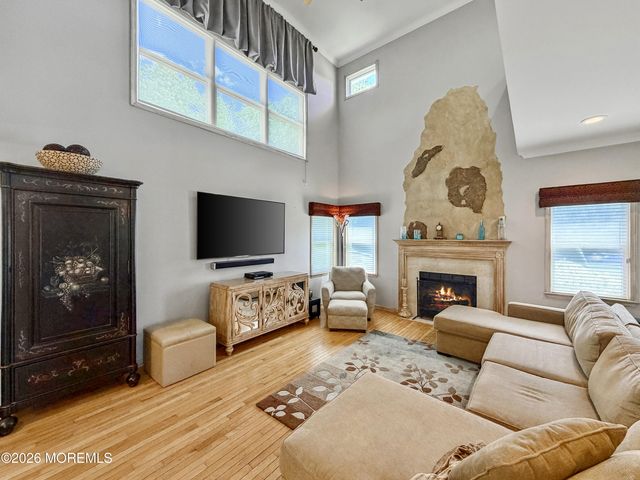 7 Abes Way, Jackson, NJ 08527