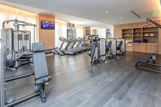 801 S Miami Ave 3306, Miami, FL 33130