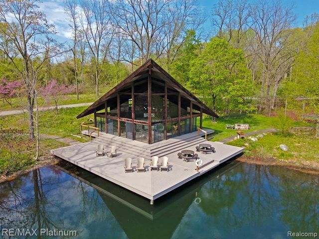 5315 Red Fox Run, Superior Twp, MI 48105