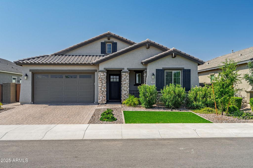 2995 W LYNX Drive, San Tan Valley, AZ 85144 — photo 4