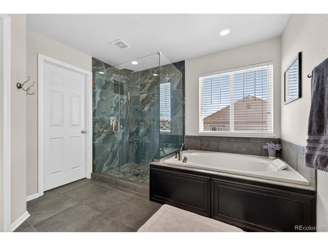 4861 S Picadilly Ct, Aurora, CO 80015