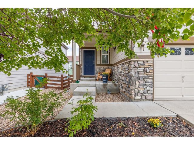 4861 S Picadilly Ct, Aurora, CO 80015