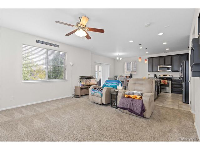 4861 S Picadilly Ct, Aurora, CO 80015