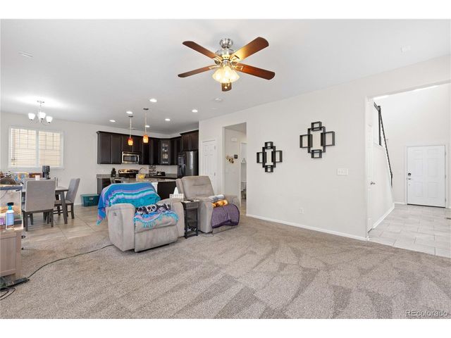4861 S Picadilly Ct, Aurora, CO 80015