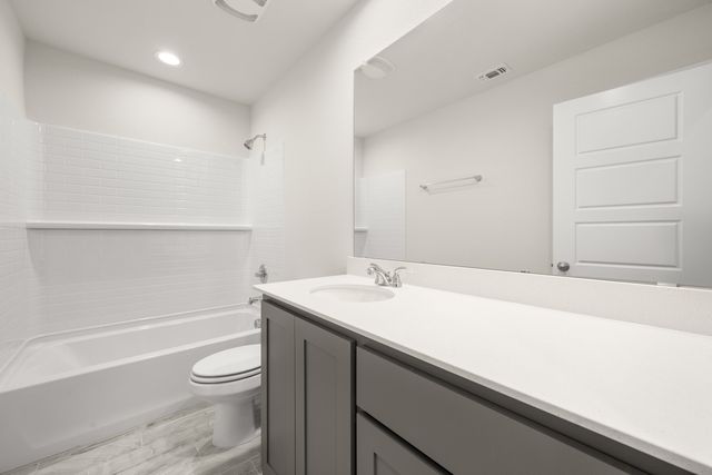 310 Shoshone Drive, Cleburne, TX 76033