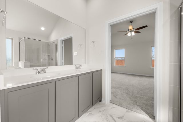 310 Shoshone Drive, Cleburne, TX 76033