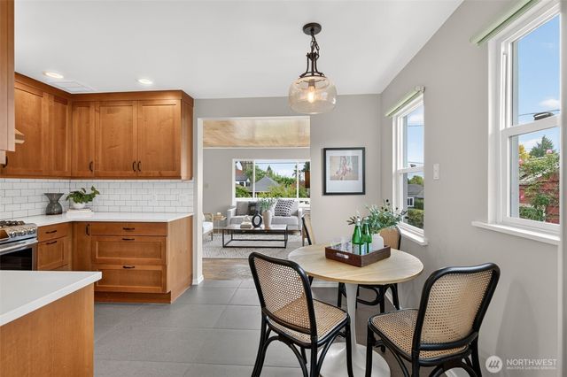 3518 SW Austin Street, Seattle, WA 98126