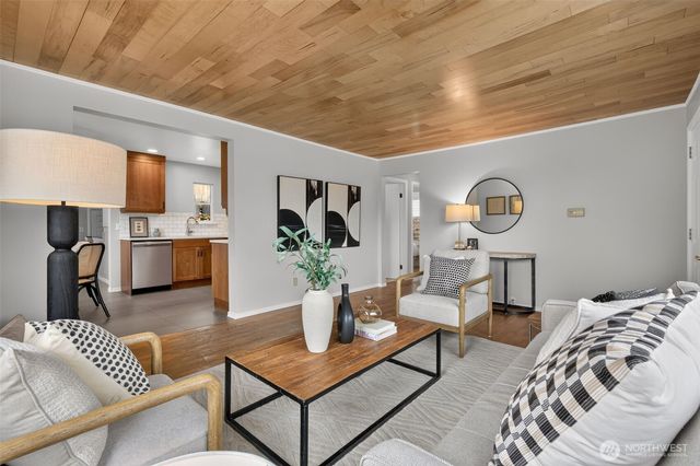 3518 SW Austin Street, Seattle, WA 98126