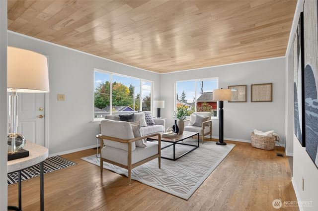 3518 SW Austin Street, Seattle, WA 98126