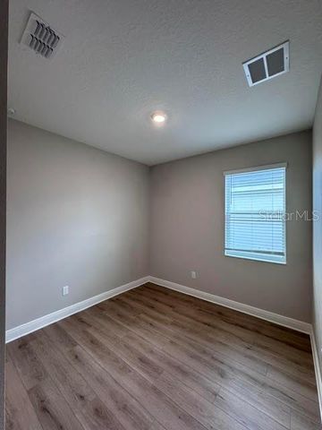 3550 74TH AVENUE CIRCLE E, Sarasota, FL 34243