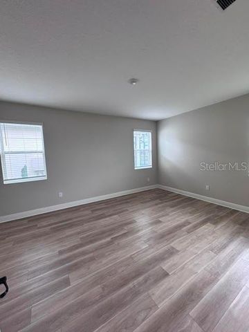 3550 74TH AVENUE CIRCLE E, Sarasota, FL 34243