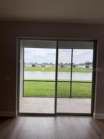 3550 74TH AVENUE CIRCLE E, Sarasota, FL 34243