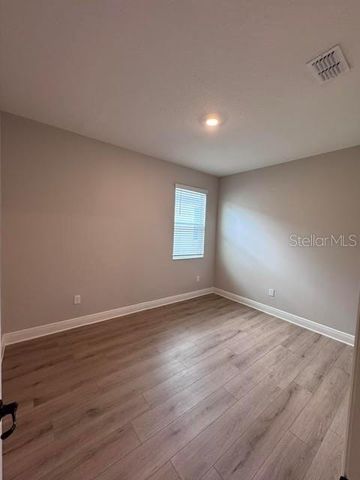 3550 74TH AVENUE CIRCLE E, Sarasota, FL 34243