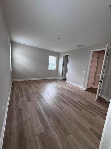 3550 74TH AVENUE CIRCLE E, Sarasota, FL 34243