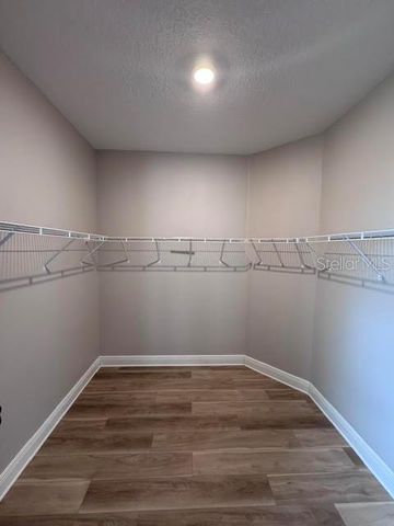 3550 74TH AVENUE CIRCLE E, Sarasota, FL 34243