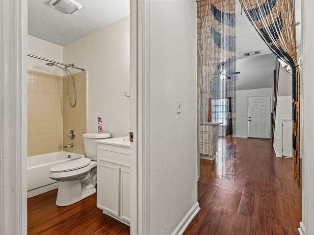 1214 High Road, Tallahassee, FL 32304