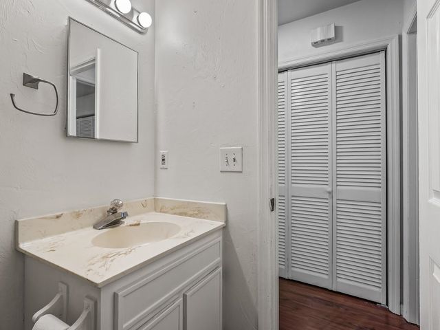 1214 High Road, Tallahassee, FL 32304