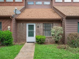 1214 High Road, Tallahassee, FL 32304