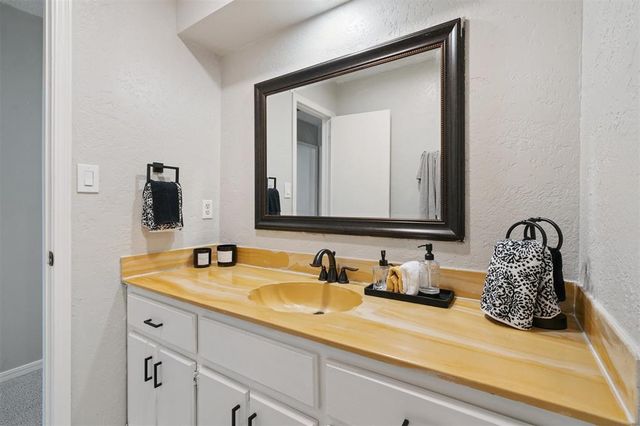 1603 Oakcrest Avenue, Norman, OK 73071