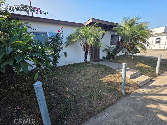 16811 Lakewood Boulevard, Bellflower, CA 90706