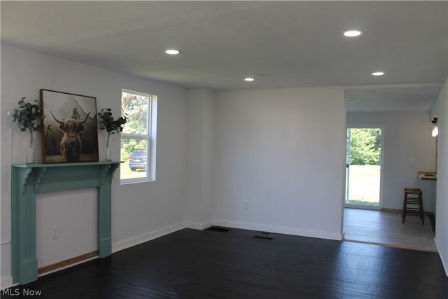 131 Mill Street, Burbank, OH 44214
