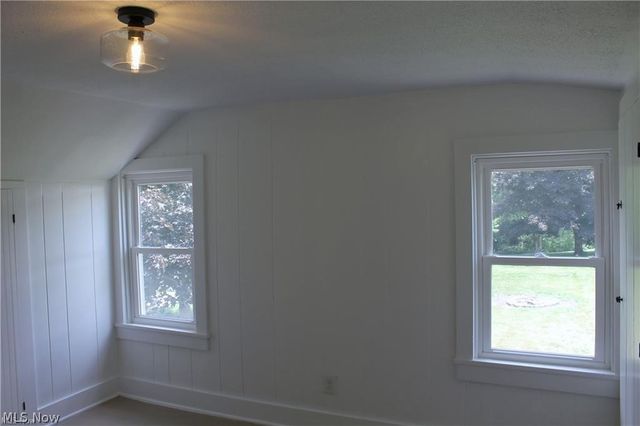131 Mill Street, Burbank, OH 44214