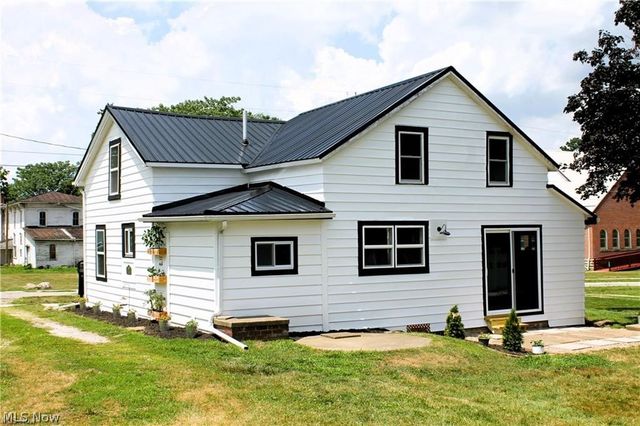 131 Mill Street, Burbank, OH 44214