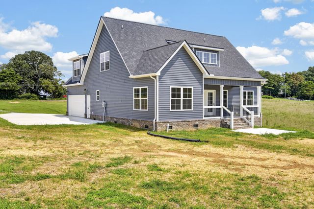 668 Jefferson Road, Smithville, TN 37166