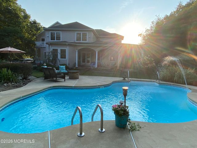 1042 Maxim Southard Road, Howell, NJ 07731