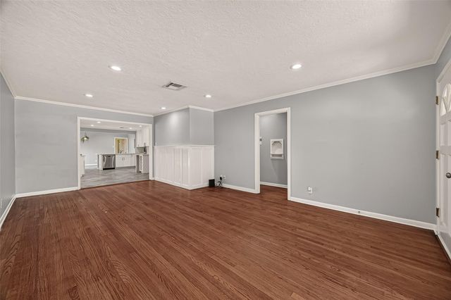 4002 Cheena Drive, Houston, TX 77025