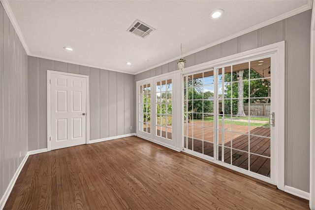 4002 Cheena Drive, Houston, TX 77025