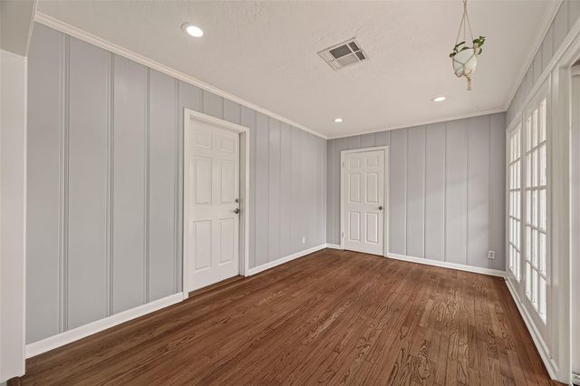 4002 Cheena Drive, Houston, TX 77025