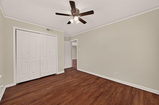 4002 Cheena Drive, Houston, TX 77025