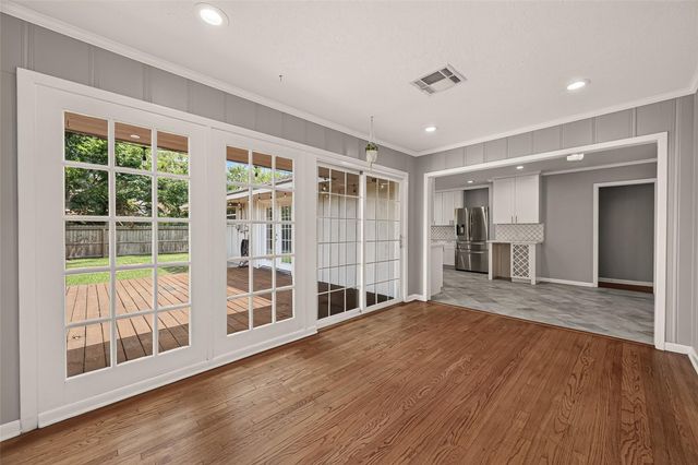 4002 Cheena Drive, Houston, TX 77025