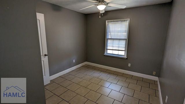 214 Honeylane Circle, Hinesville, GA 31313